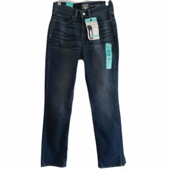 NWT  Signature Levi Curvy Straight Stretch Jeans Size 4 - Picture 2 of 10